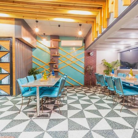 Hotel Sunday Inn Jaipur Bagian luar foto
