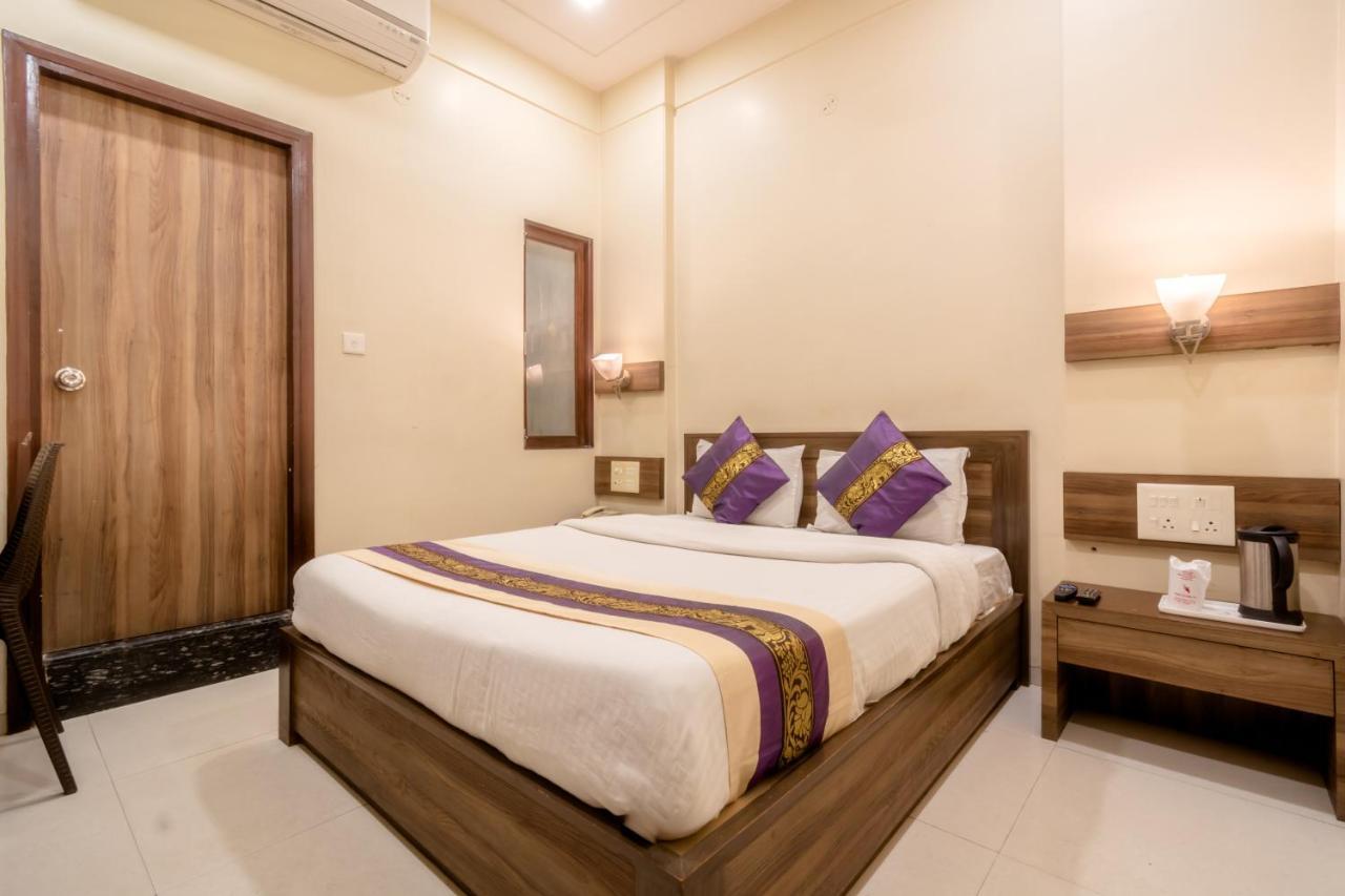 Hotel Sunday Inn Jaipur Bagian luar foto