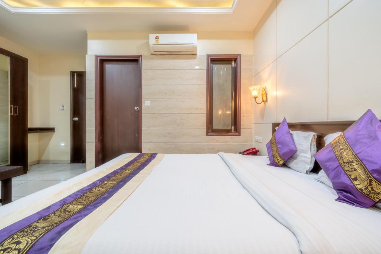 Hotel Sunday Inn Jaipur Bagian luar foto