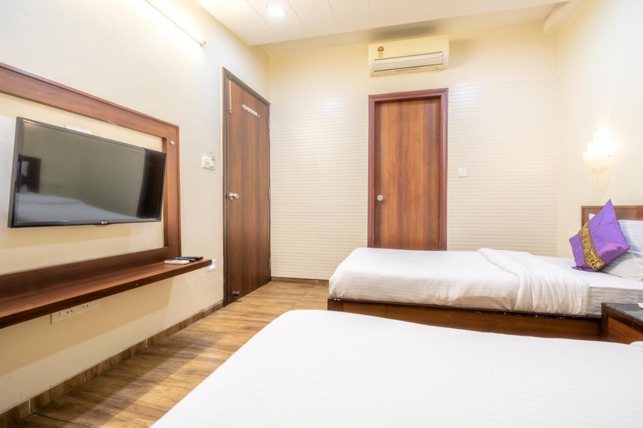 Hotel Sunday Inn Jaipur Bagian luar foto