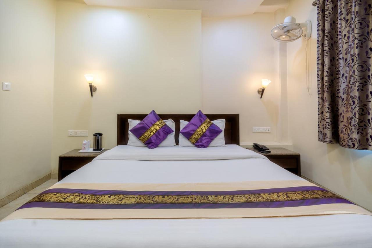 Hotel Sunday Inn Jaipur Bagian luar foto